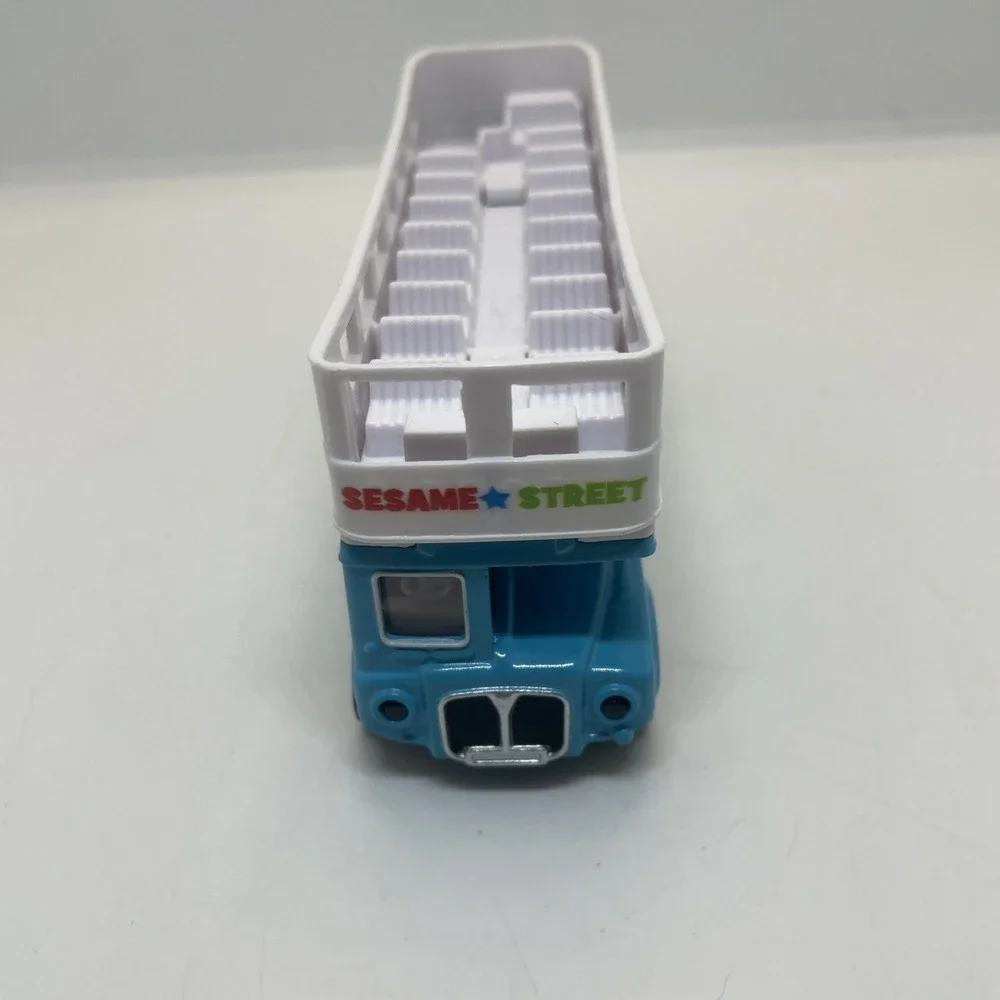 SESAME STREET BLUE DIECAST DOUBLE DECKER‎ TOUR BUS 5" PULL BACK MOTION - Picture 4 of 8